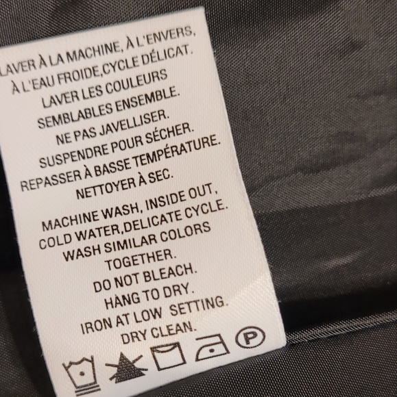 ๐ Black Nylon Hooded Rain Jacket Size S - Picture 4 of 4